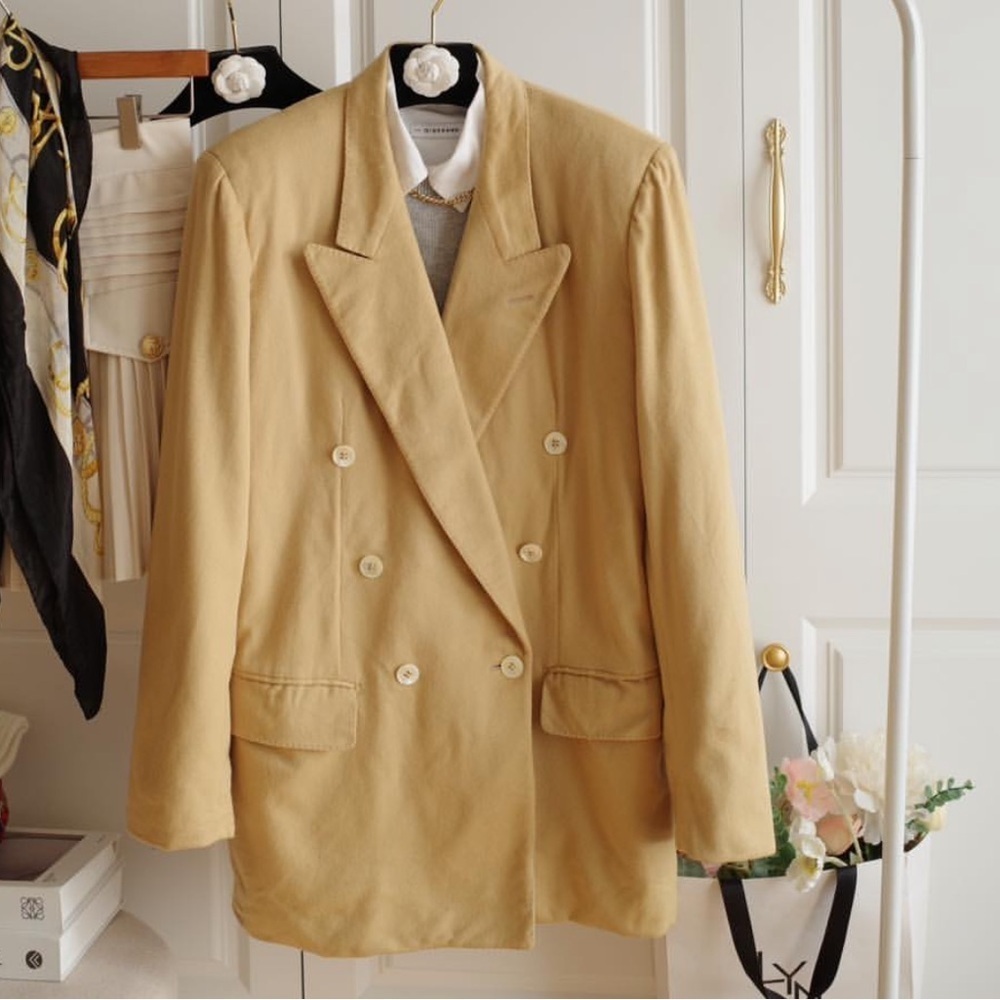Vintage Classic Tan Double-Breasted Cashmere Blazer